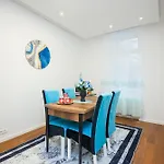 El Presidente Apartment